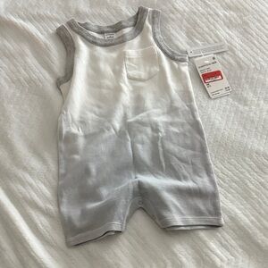 Nordstrom White and Gray Baby Outfit
